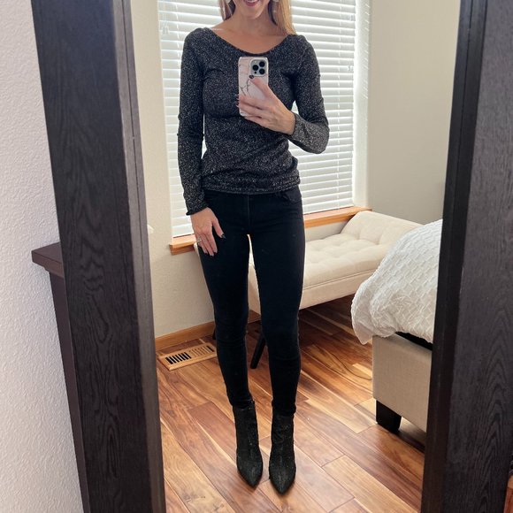Sparkly Top - Picture 1 of 2